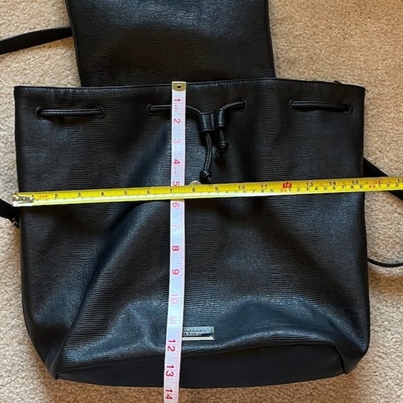 NWOT Victoria's Secret black drawstring faux leather backpack - Picture 5 of 8